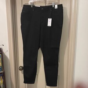 NWT Judy Blue High Waist Skinny Fit Black Jeans, 20W